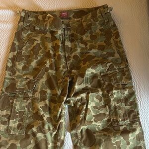Levi’s Cargo Pants - Green Brown Camo